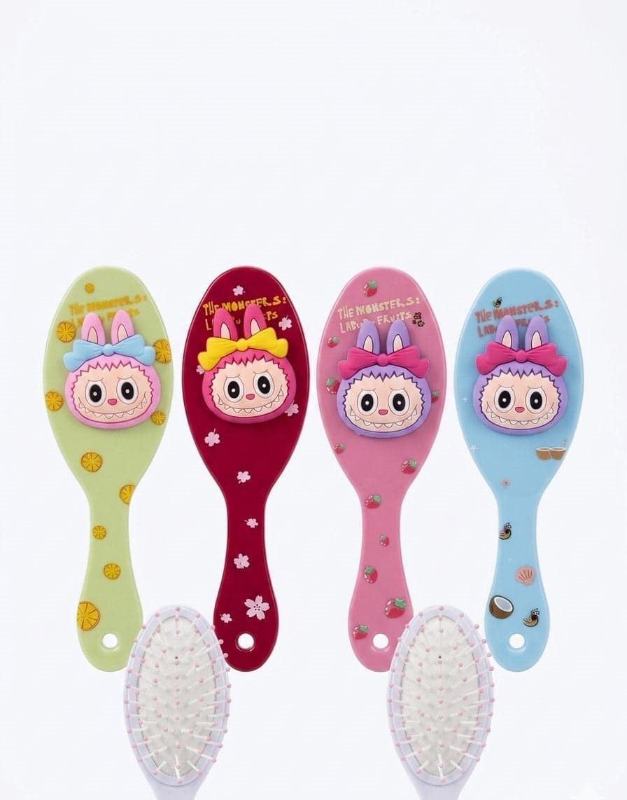 BROSSE A CHEVEUX PNEUMATIQUE OVALE POUR ENFANTS LABUBU FRUITS
